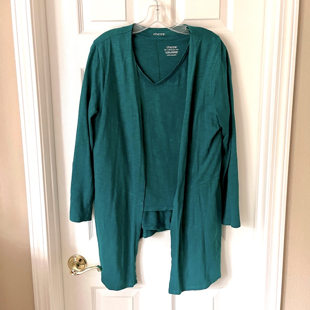 Chico’s tee and topper 2 piece set